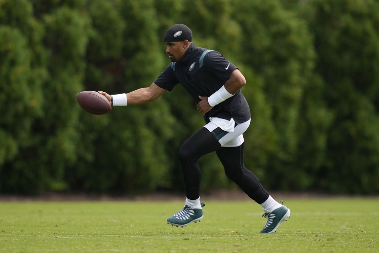 Grattis på 25-årsdagen till Philadelphia Eagles quarterback Jalen Hurts